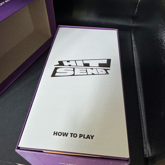 NWT ‘Hit Send' Party Game Never Used - Picture 2 of 7